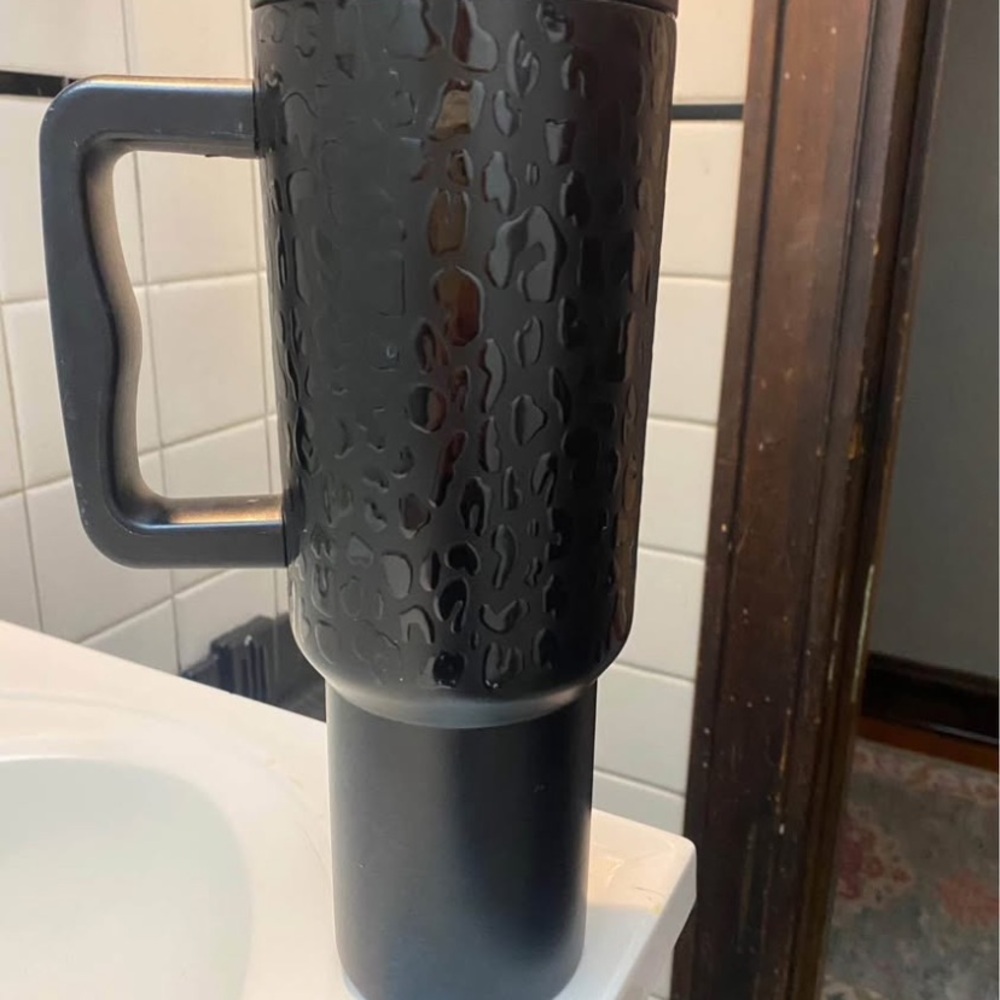 Black Leopard Print Travel Mug